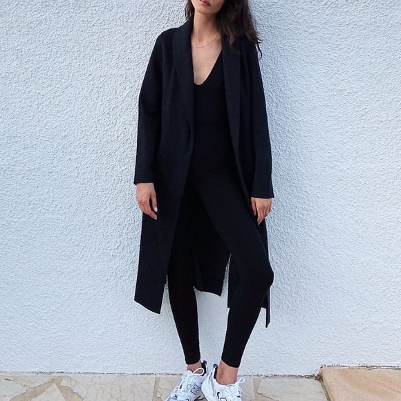 Aritzia Wool coat - Picture 1 of 5